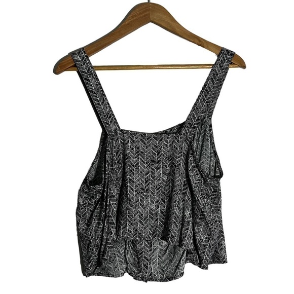 BP black/White button down blouse crop top size L - Picture 6 of 6